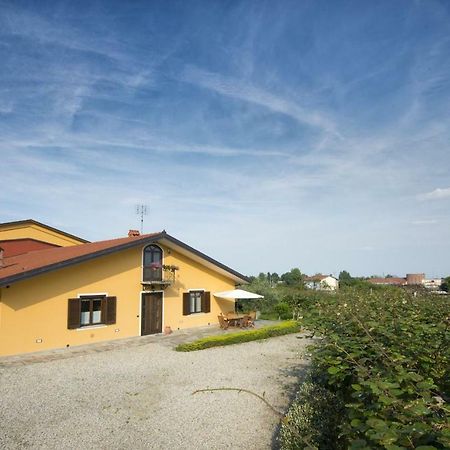Bed and Breakfast Agrialpi By Salfrutta Bricherasio Exteriér fotografie