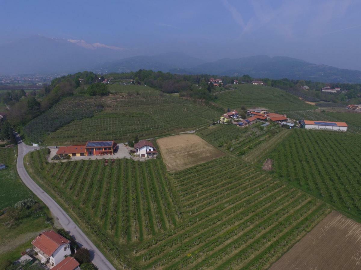 Bed and Breakfast Agrialpi By Salfrutta Bricherasio Exteriér fotografie